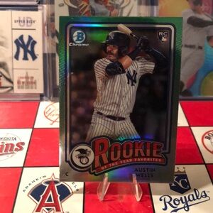 Austin wells rookie card of the New York Yankees ( 2 rookie card lot )
